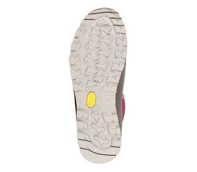 Женские зимние ботинки AKU