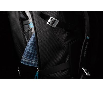 Вместимость: 41 л Материал: нейлон (Dobby Nylon) Размеры: 52.5 x 38.5 x 30.5 см Вес: 1.2 кг Назначение : для пешего и горного туризма Наличие поясного ремня: нет Регулировка плечевых лямок по вертикали: есть Совместимость с питьевой системой: нет