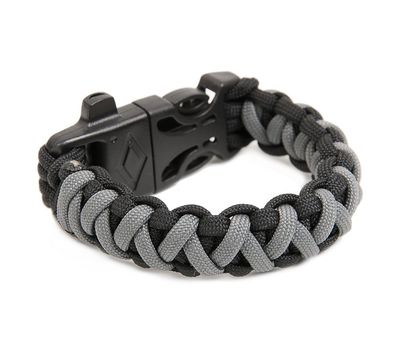 Браслет из паракорда, плетение "Соломон" со свистком и огнивом