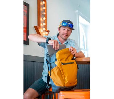 Osprey Daylite Plus 20  O/S Teakwood Yellow